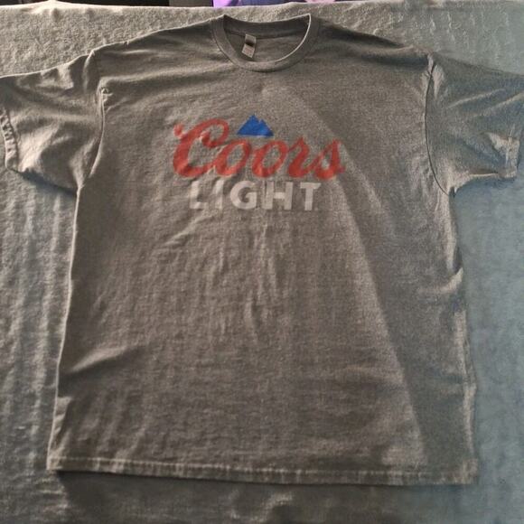 Coors Light Beer T-Shirt Size XL Cotton Gray Tee Cotton Blend Short Sleeve - Picture 1 of 6